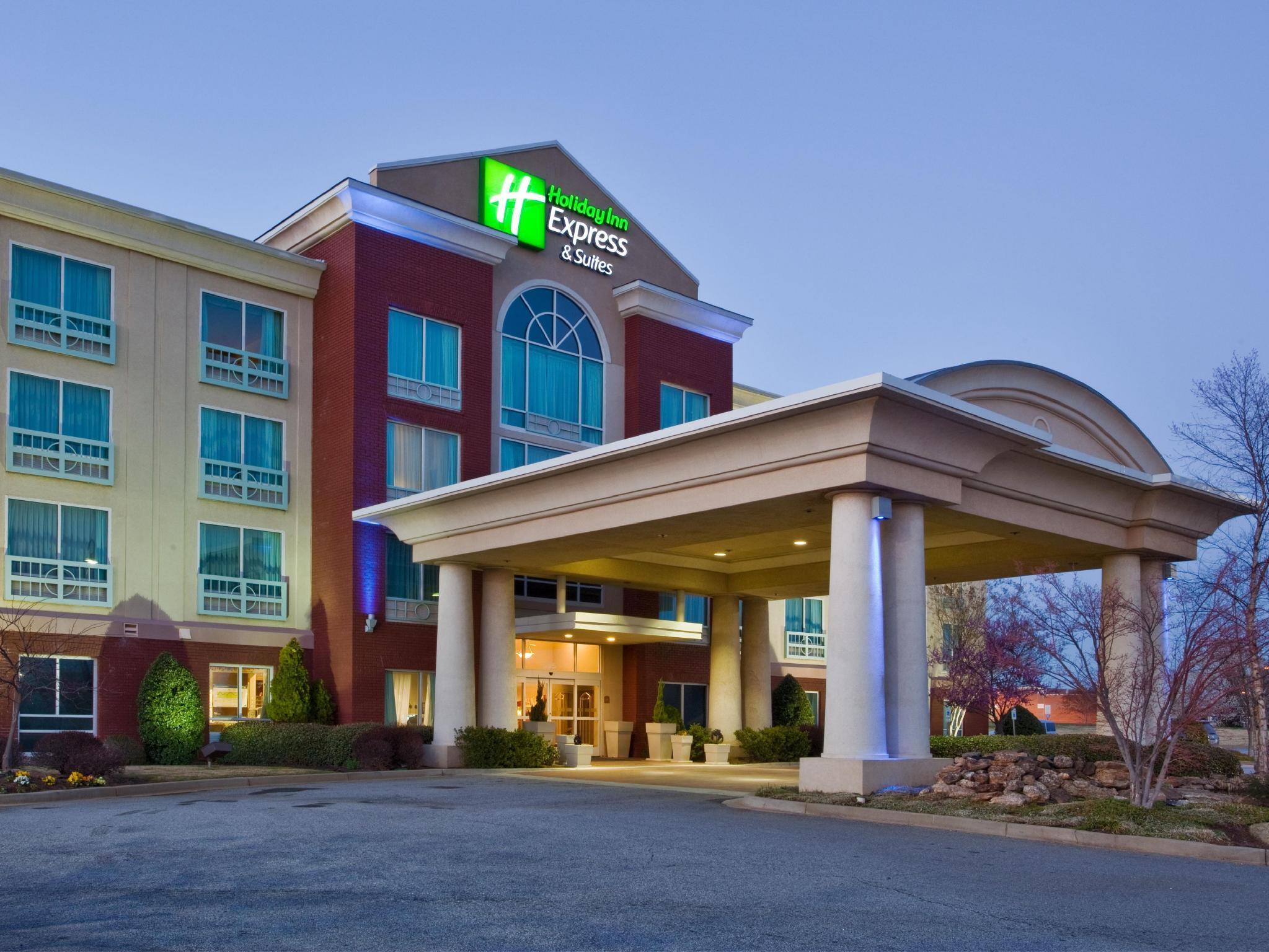 Holiday Inn Express & Suites I-26 & Us 29 At Westgate Mall, An Ihg Hotel Spartanburg Exterior foto
